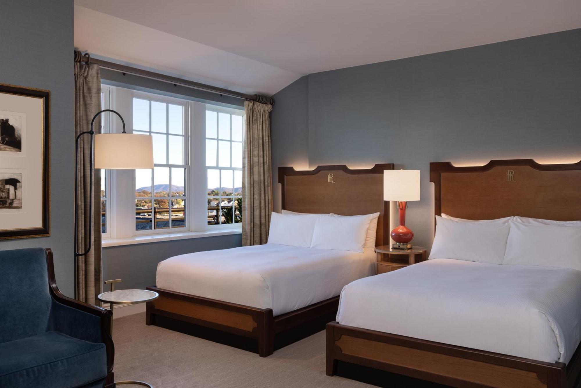 Hotel Roanoke & Conference Center, Curio Collection By Hilton Exterior foto